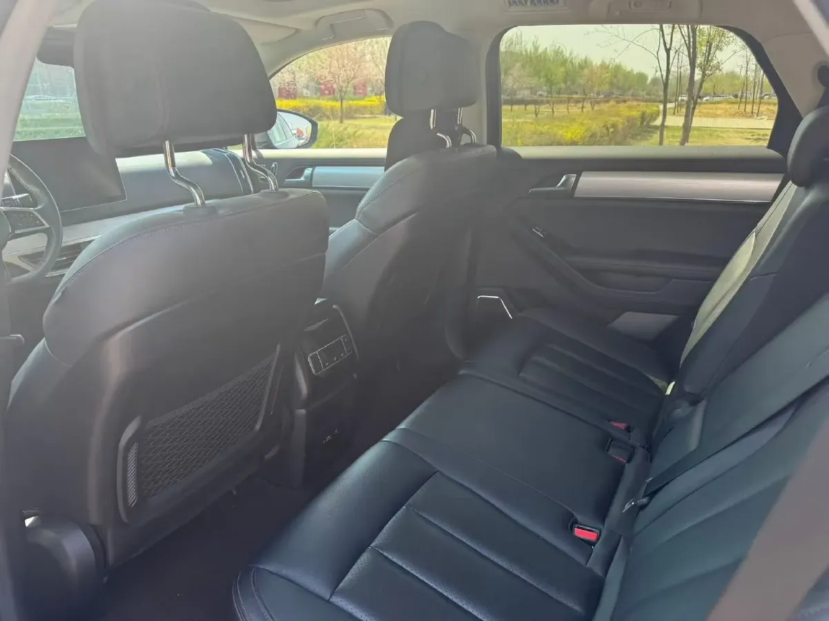 2018 BYD Tang 2.0T 205HP L4 6DCT PHEV 23.97KWH,autocango,china used car exporter,china ev exporter,chinese used car exporter,chinese used ev exporter