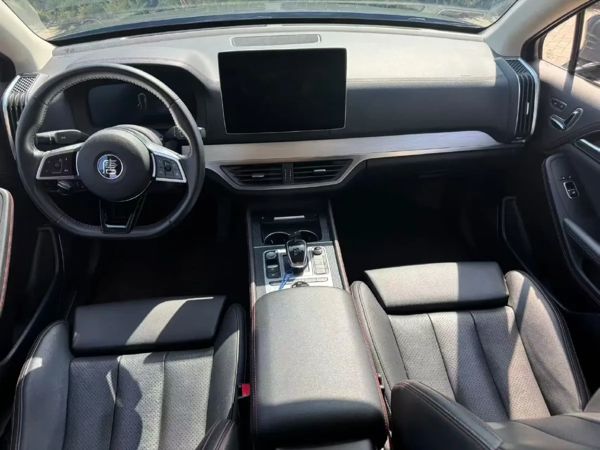 2018 BYD Tang 2.0T 205HP L4 6DCT PHEV 23.97KWH,autocango,china used car exporter,china ev exporter,chinese used car exporter,chinese used ev exporter