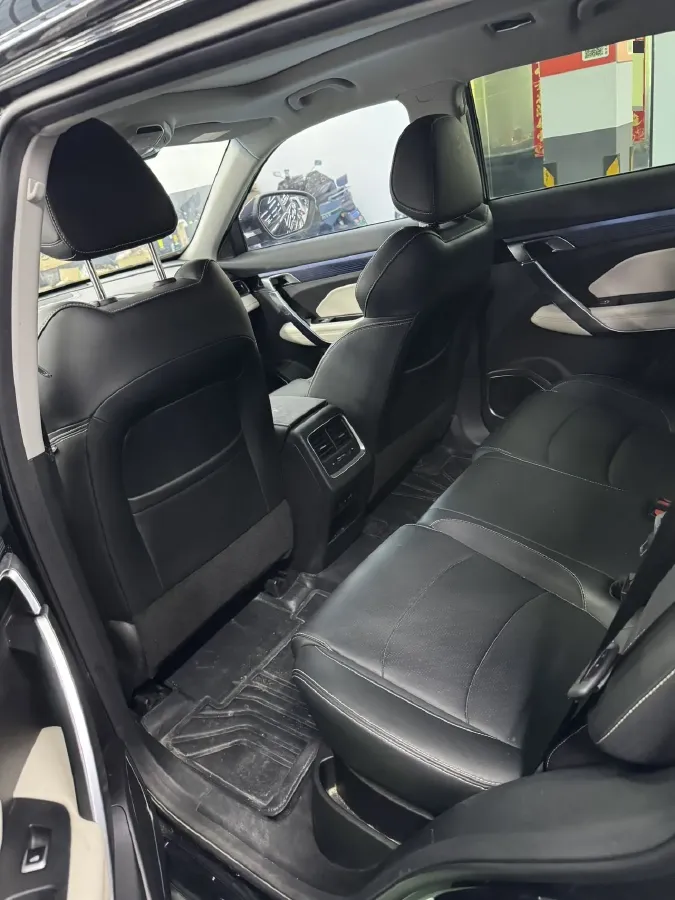 2022 Geely Azkarra 1.8T 184HP L4 7DCT,autocango,china used car exporter,china ev exporter,chinese used car exporter,chinese used ev exporter