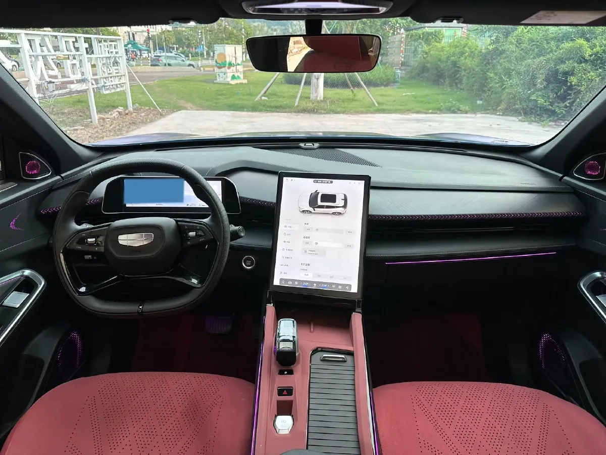 2023 Geely Azkarra 1.5T 181HP L4 7DCT,autocango,china used car exporter,china ev exporter,chinese used car exporter,chinese used ev exporter