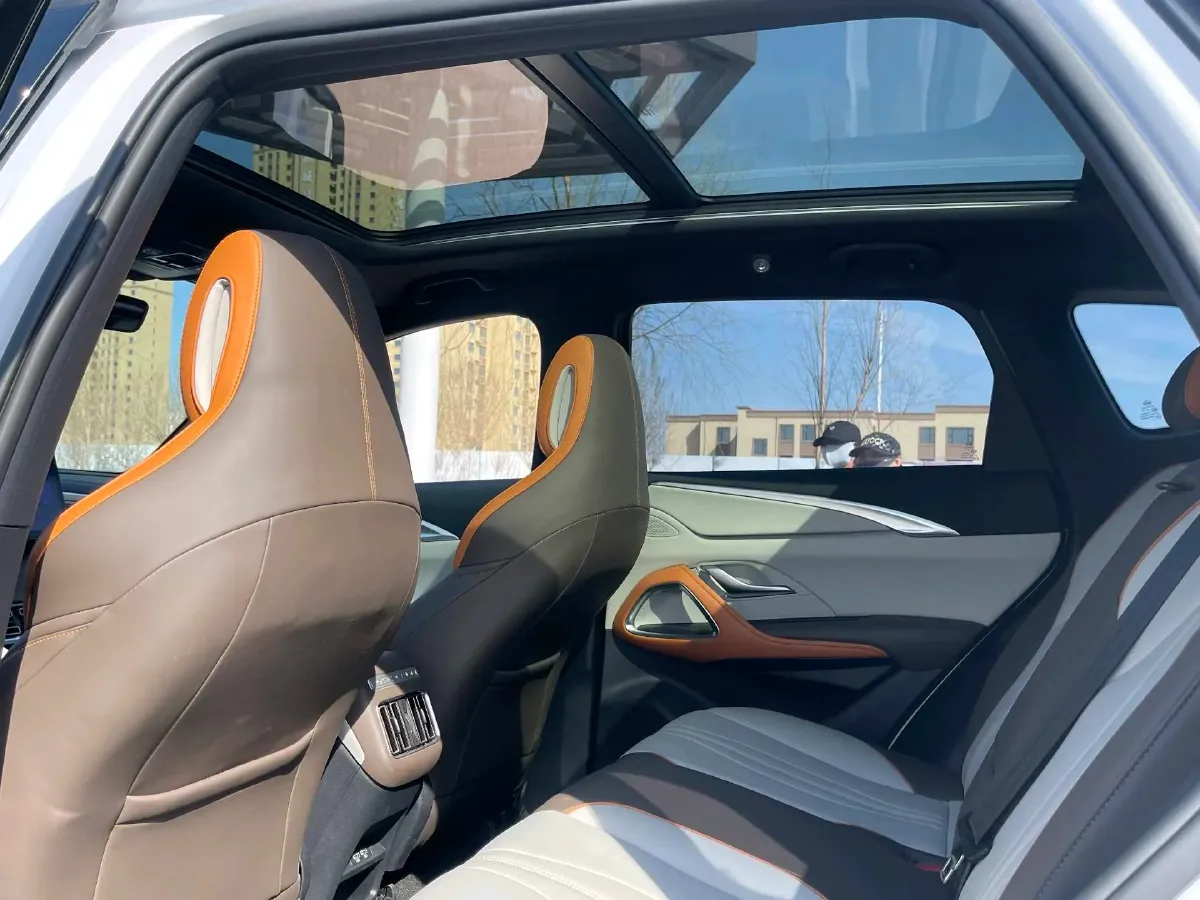 2022 LYNK&CO 03 1.5T 180HP L3 7DCT,autocango,china used car exporter,china ev exporter,chinese used car exporter,chinese used ev exporter