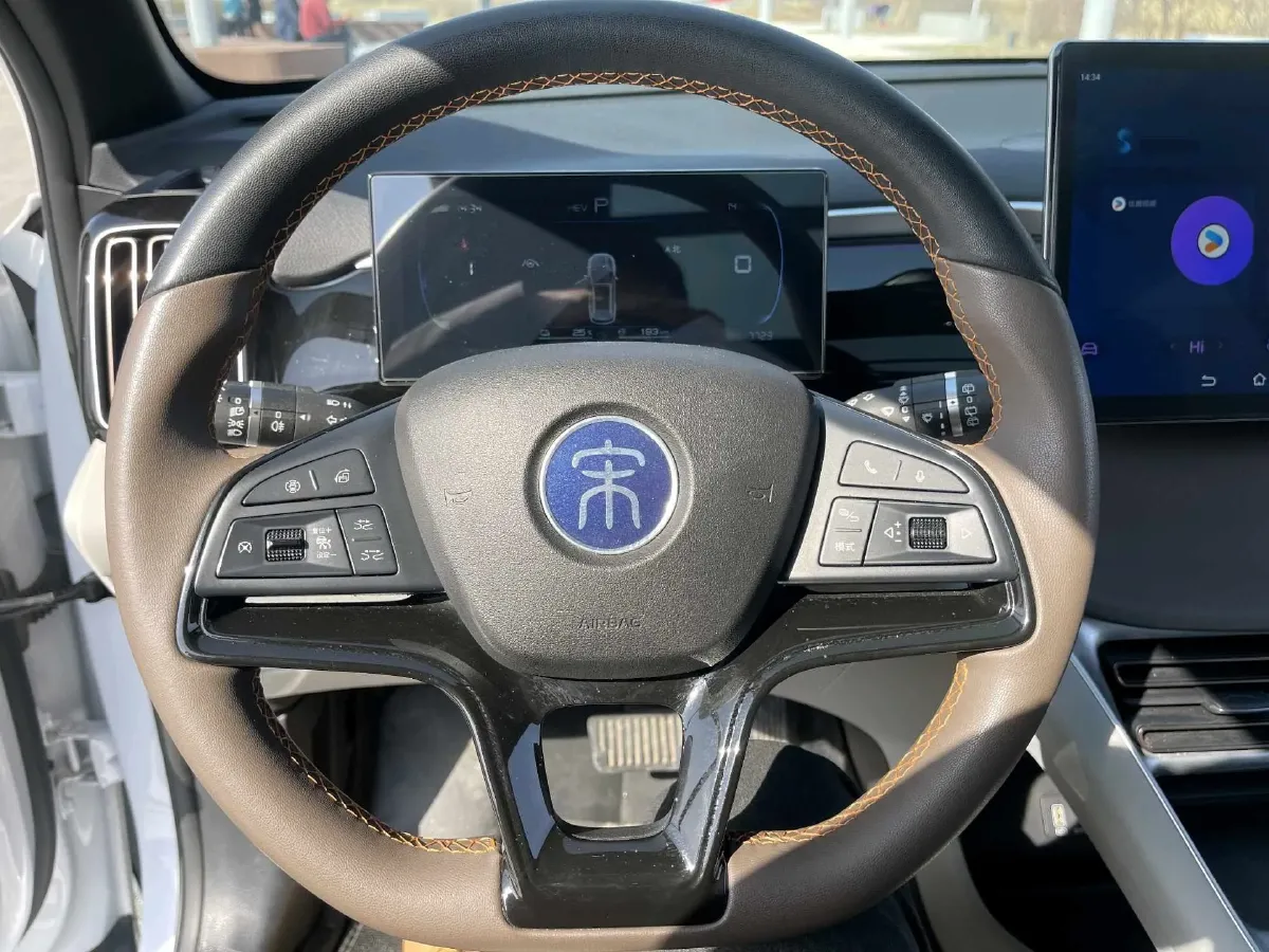 2022 LYNK&CO 03 1.5T 180HP L3 7DCT,autocango,china used car exporter,china ev exporter,chinese used car exporter,chinese used ev exporter