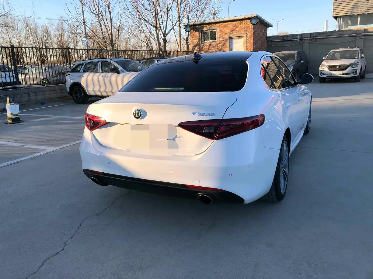 2017 Toyota Highlander 2.0T 220HP L4 6AT,autocango,china used car exporter,china ev exporter,chinese used car exporter,chinese used ev exporter