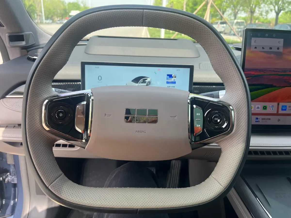 2025 Geely Galaxy Starshine 8 1.5T 163HP L4 3DHT PHEV 27.69KWH,autocango,china used car exporter,china ev exporter,chinese used car exporter,chinese used ev exporter