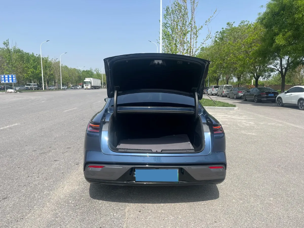 2025 Geely Galaxy Starshine 8 1.5T 163HP L4 3DHT PHEV 27.69KWH,autocango,china used car exporter,china ev exporter,chinese used car exporter,chinese used ev exporter