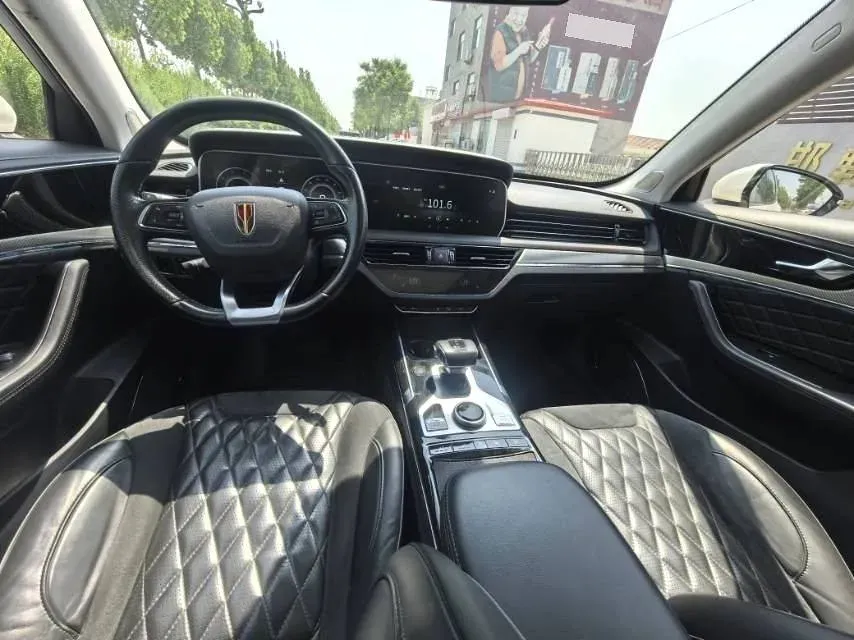 2019 HongQi HS5 2.0T 224HP L4 6AT,autocango,china used car exporter,china ev exporter,chinese used car exporter,chinese used ev exporter