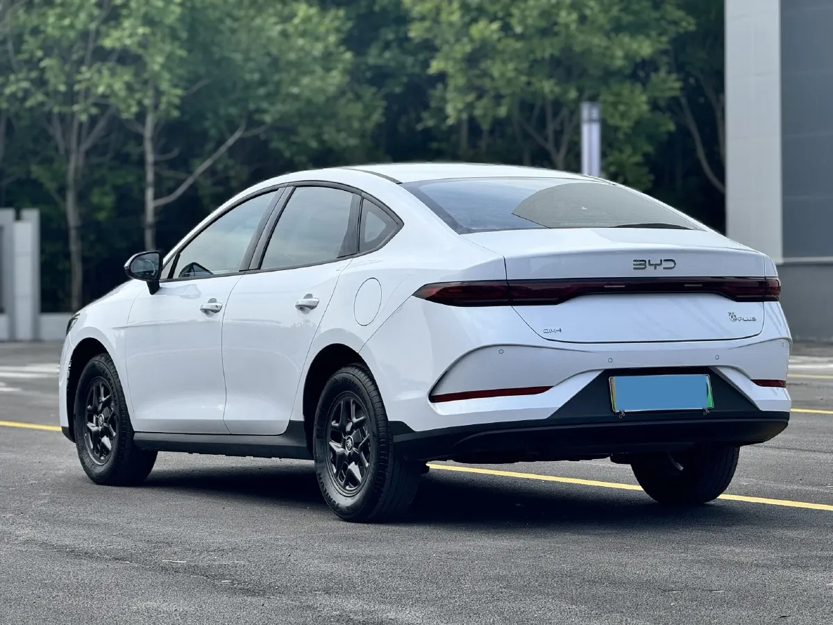 2025 BYD Qin Plus 1.5L 101HP L4 E-CVT PHEV,autocango,china used car exporter,china ev exporter,chinese used car exporter,chinese used ev exporter