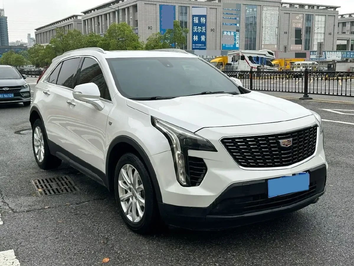 2020 Cadillac XT4 2.0T 241HP L4 9AT,autocango,china used car exporter,china ev exporter,chinese used car exporter,chinese used ev exporter