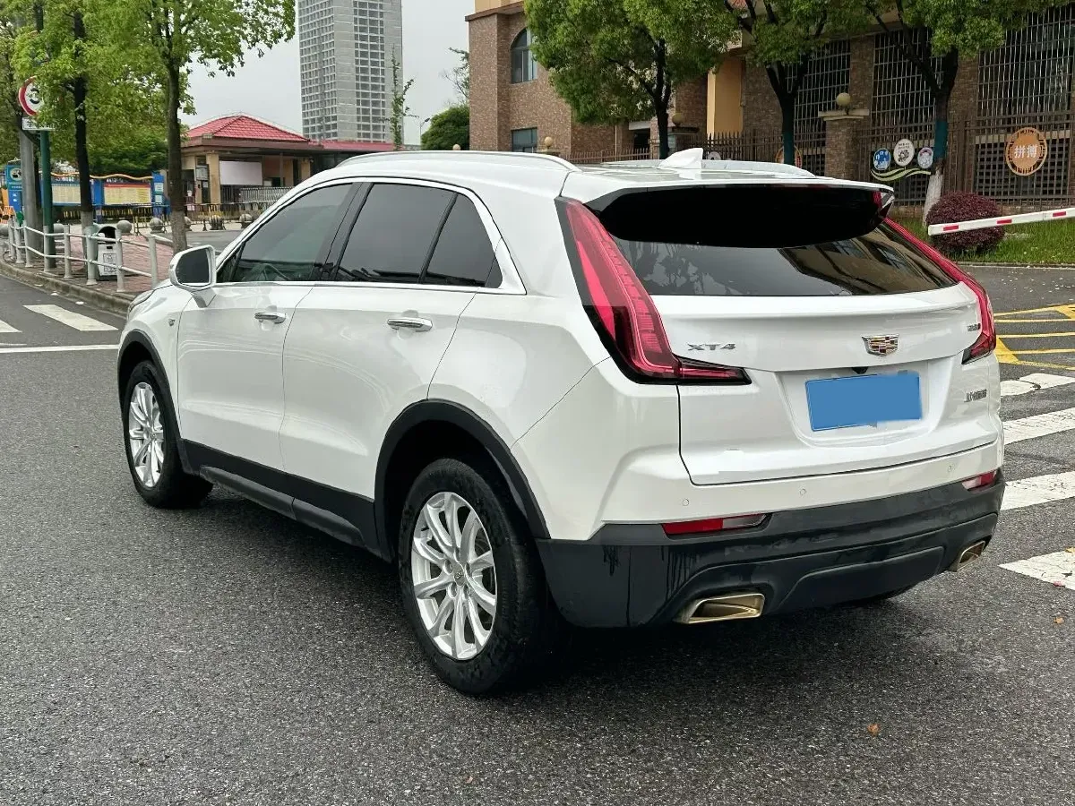 2020 Cadillac XT4 2.0T 241HP L4 9AT,autocango,china used car exporter,china ev exporter,chinese used car exporter,chinese used ev exporter