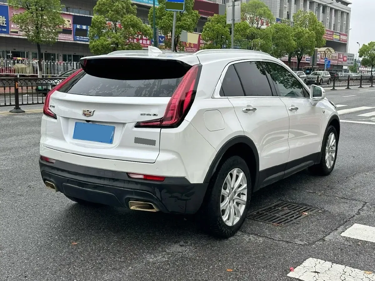 2020 Cadillac XT4 2.0T 241HP L4 9AT,autocango,china used car exporter,china ev exporter,chinese used car exporter,chinese used ev exporter