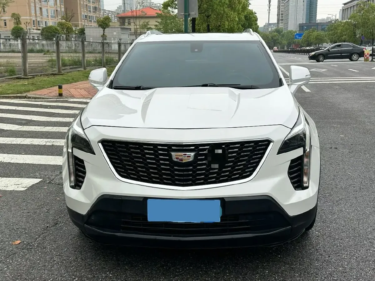 2020 Cadillac XT4 2.0T 241HP L4 9AT,autocango,china used car exporter,china ev exporter,chinese used car exporter,chinese used ev exporter