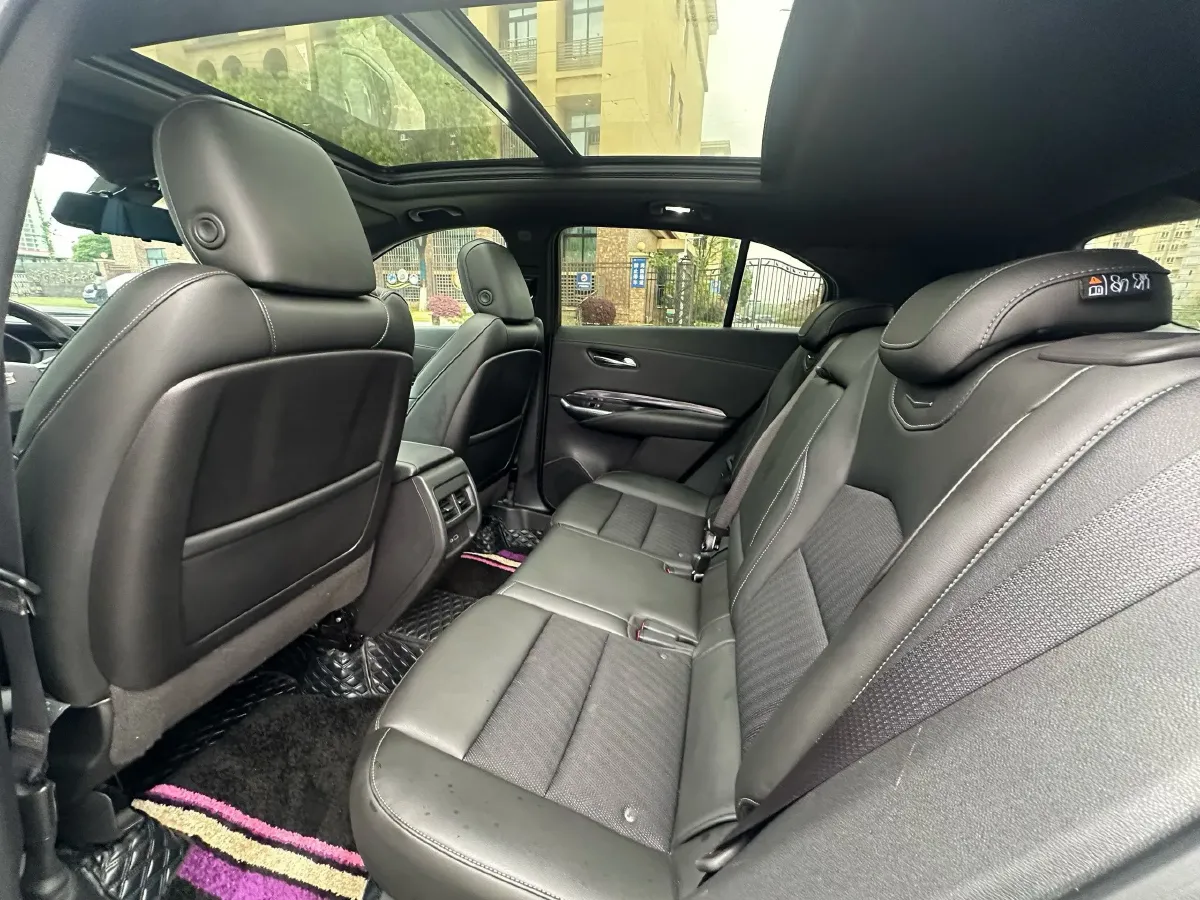 2020 Cadillac XT4 2.0T 241HP L4 9AT,autocango,china used car exporter,china ev exporter,chinese used car exporter,chinese used ev exporter