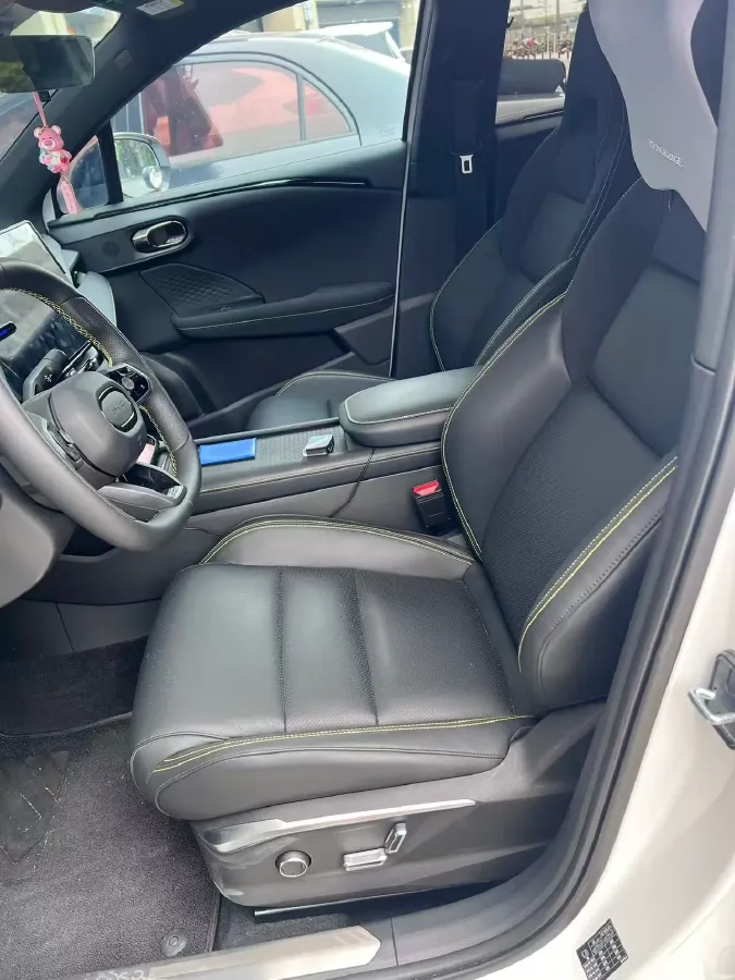 2025 LYNK&CO 06 1.5T 181HP L4 7DCT,autocango,china used car exporter,china ev exporter,chinese used car exporter,chinese used ev exporter