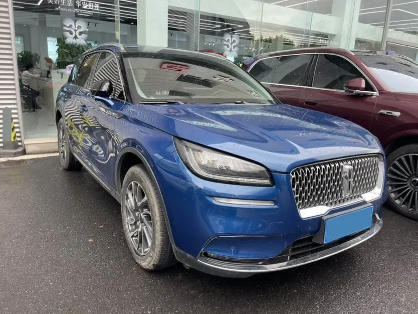 2022 Lincoln Corsair 2.0T 245HP L4 8AT,autocango,china used car exporter,china ev exporter,chinese used car exporter,chinese used ev exporter