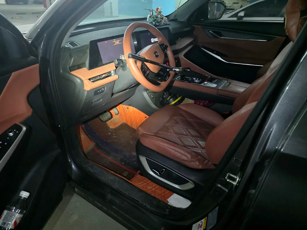 2022 ChangAn CS75 Plus 1.5T 188HP L4 8AT,autocango,china used car exporter,china ev exporter,chinese used car exporter,chinese used ev exporter