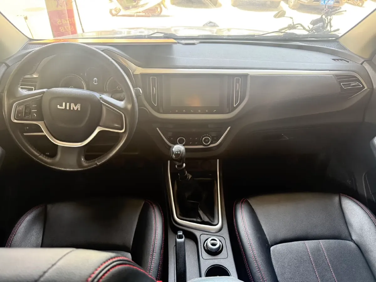2019 Isuzu LingTuo 2.5T 129HP L4 6MT,autocango,china used car exporter,china ev exporter,chinese used car exporter,chinese used ev exporter