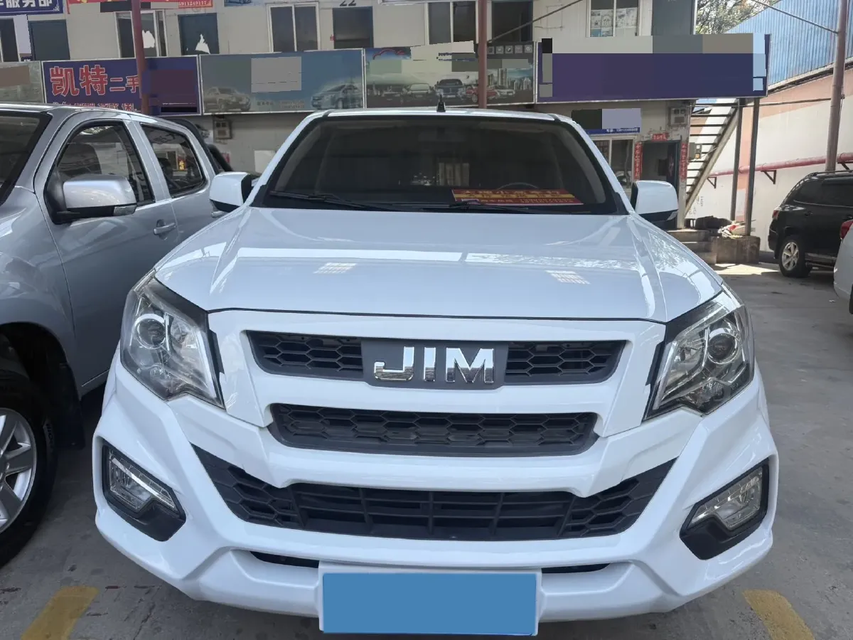 2019 Isuzu LingTuo 2.5T 129HP L4 6MT,autocango,china used car exporter,china ev exporter,chinese used car exporter,chinese used ev exporter