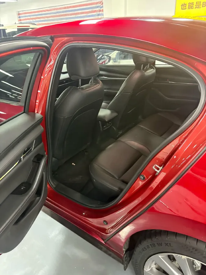 2020 Mazda 3 Axela 2.0L 158HP L4 6AT,autocango,china used car exporter,china ev exporter,chinese used car exporter,chinese used ev exporter