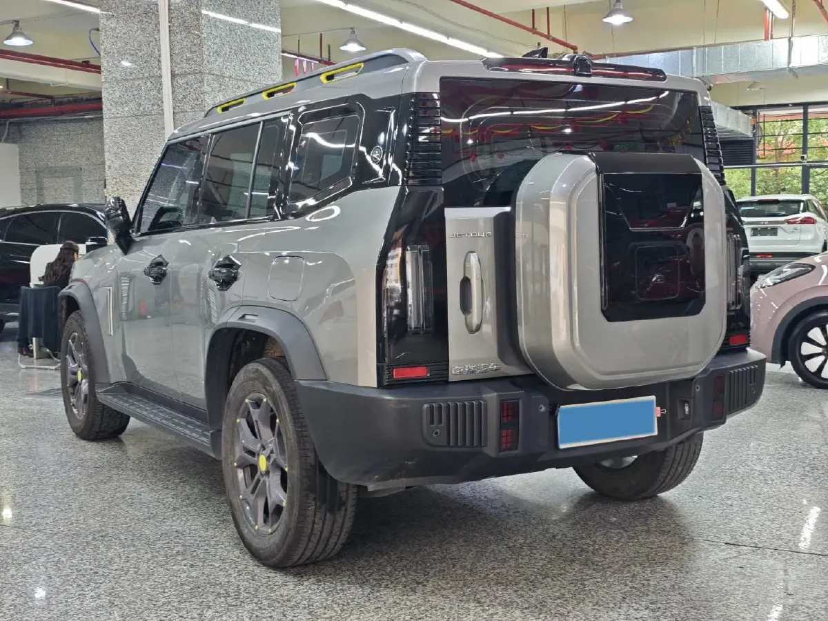 2023 Jetour Traveller 2.0T 254HP L4 7DCT,autocango,china used car exporter,china ev exporter,chinese used car exporter,chinese used ev exporter