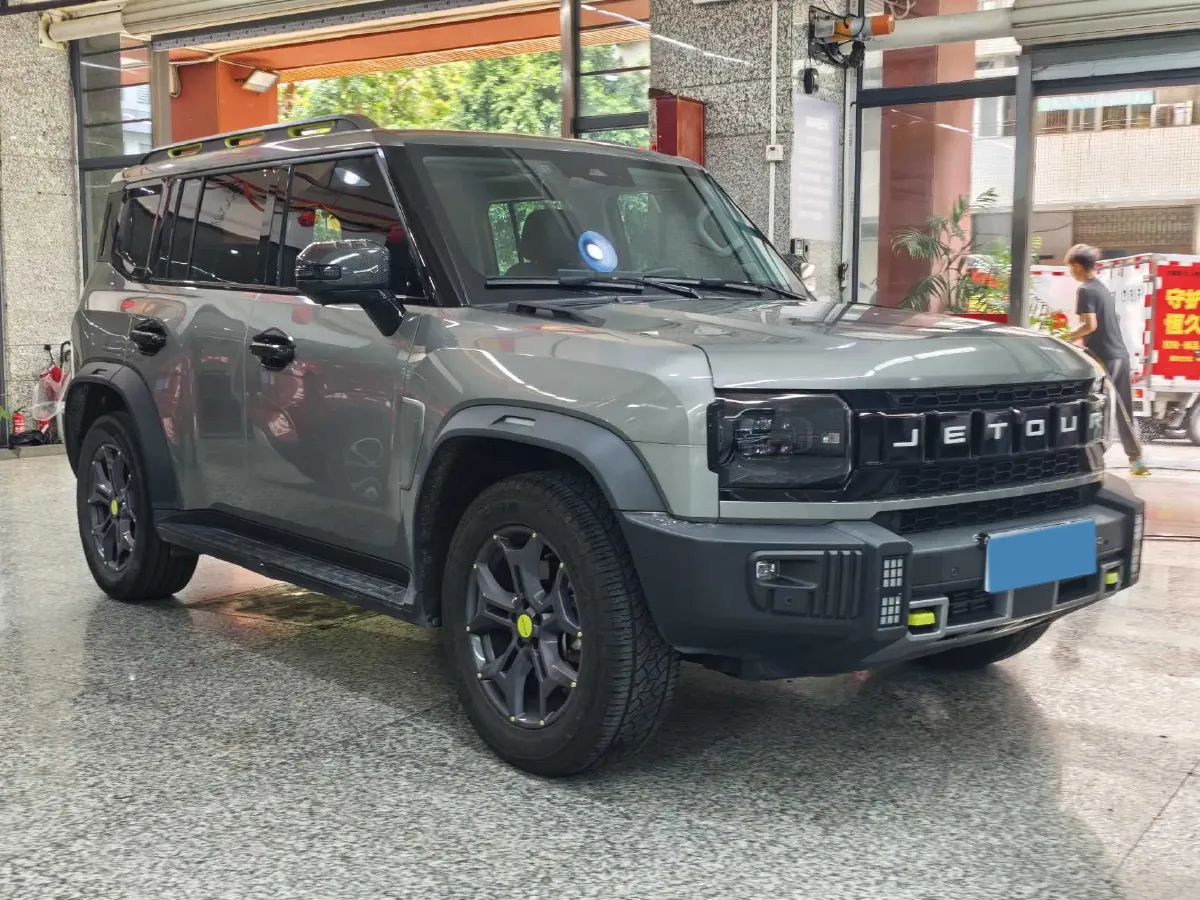 2023 Jetour Traveller 2.0T 254HP L4 7DCT,autocango,china used car exporter,china ev exporter,chinese used car exporter,chinese used ev exporter