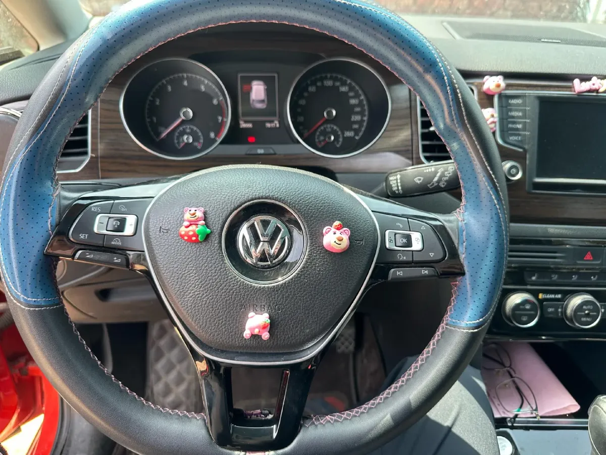 2016 Volkswagen Golf Sportsvan 1.4T 150HP L4 7DCT,autocango,china used car exporter,china ev exporter,chinese used car exporter,chinese used ev exporter