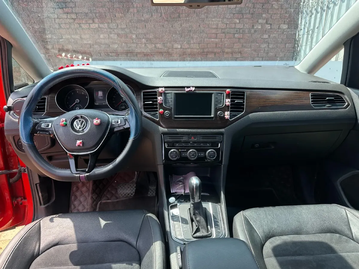 2016 Volkswagen Golf Sportsvan 1.4T 150HP L4 7DCT,autocango,china used car exporter,china ev exporter,chinese used car exporter,chinese used ev exporter