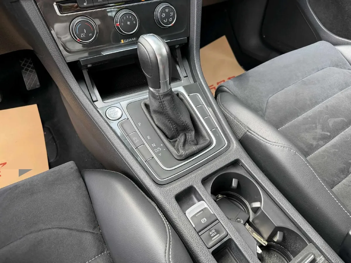 2020 Volkswagen Golf 1.4T 150HP L4 7DCT,autocango,china used car exporter,china ev exporter,chinese used car exporter,chinese used ev exporter