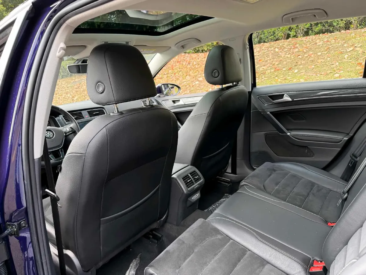 2020 Volkswagen Golf 1.4T 150HP L4 7DCT,autocango,china used car exporter,china ev exporter,chinese used car exporter,chinese used ev exporter