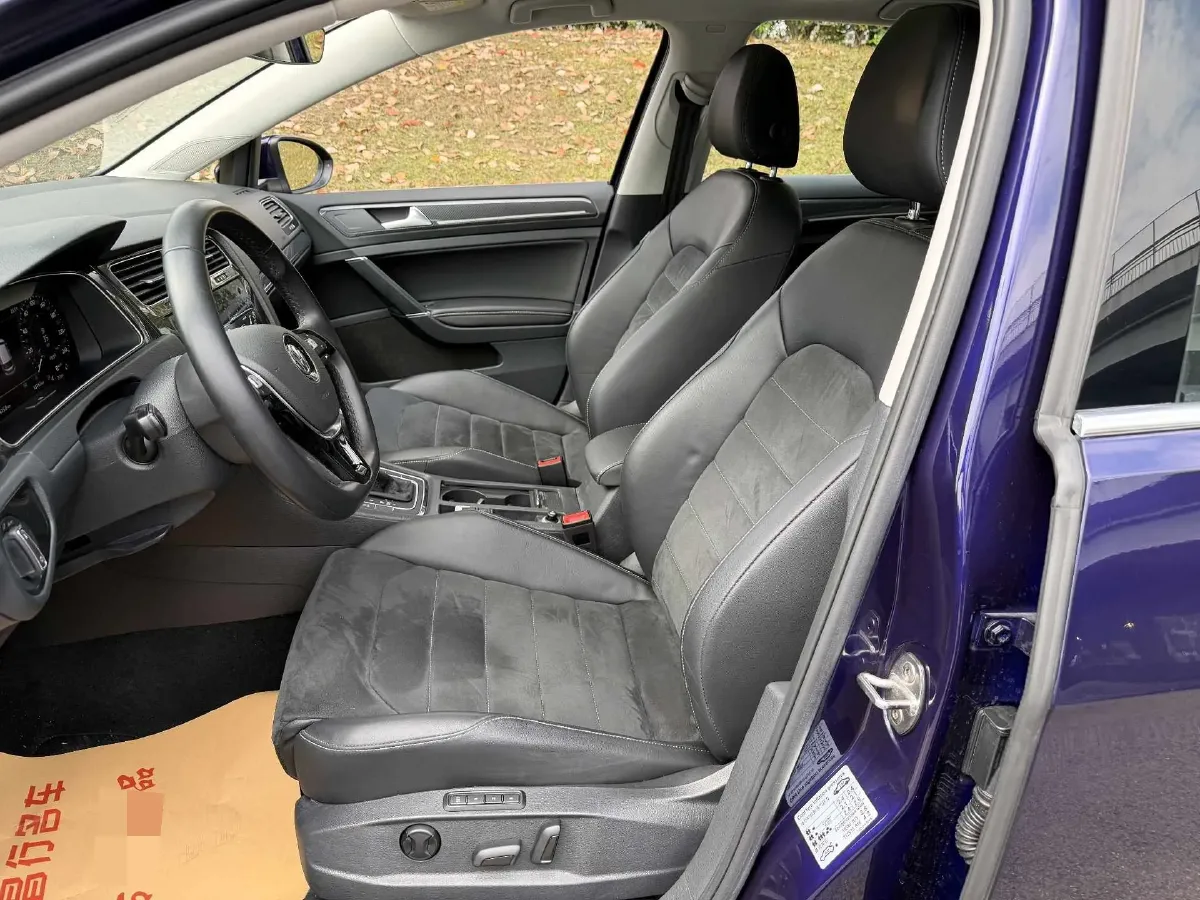 2020 Volkswagen Golf 1.4T 150HP L4 7DCT,autocango,china used car exporter,china ev exporter,chinese used car exporter,chinese used ev exporter