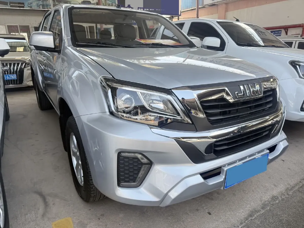 2024 Isuzu Jim 2.8T 120HP L4 5MT,autocango,china used car exporter,china ev exporter,chinese used car exporter,chinese used ev exporter