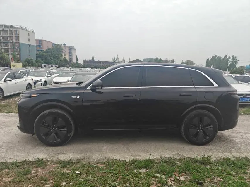 2024 Li L8 Range Extended 154HP REEV 42.8KWH,autocango,china used car exporter,china ev exporter,chinese used car exporter,chinese used ev exporter