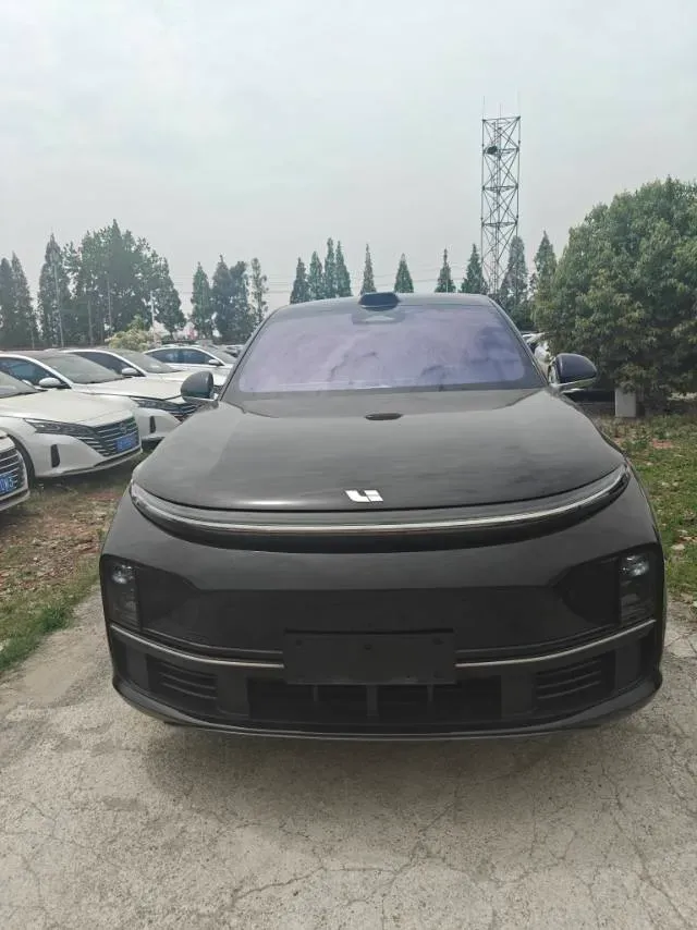 2024 Li L8 Range Extended 154HP REEV 42.8KWH,autocango,china used car exporter,china ev exporter,chinese used car exporter,chinese used ev exporter
