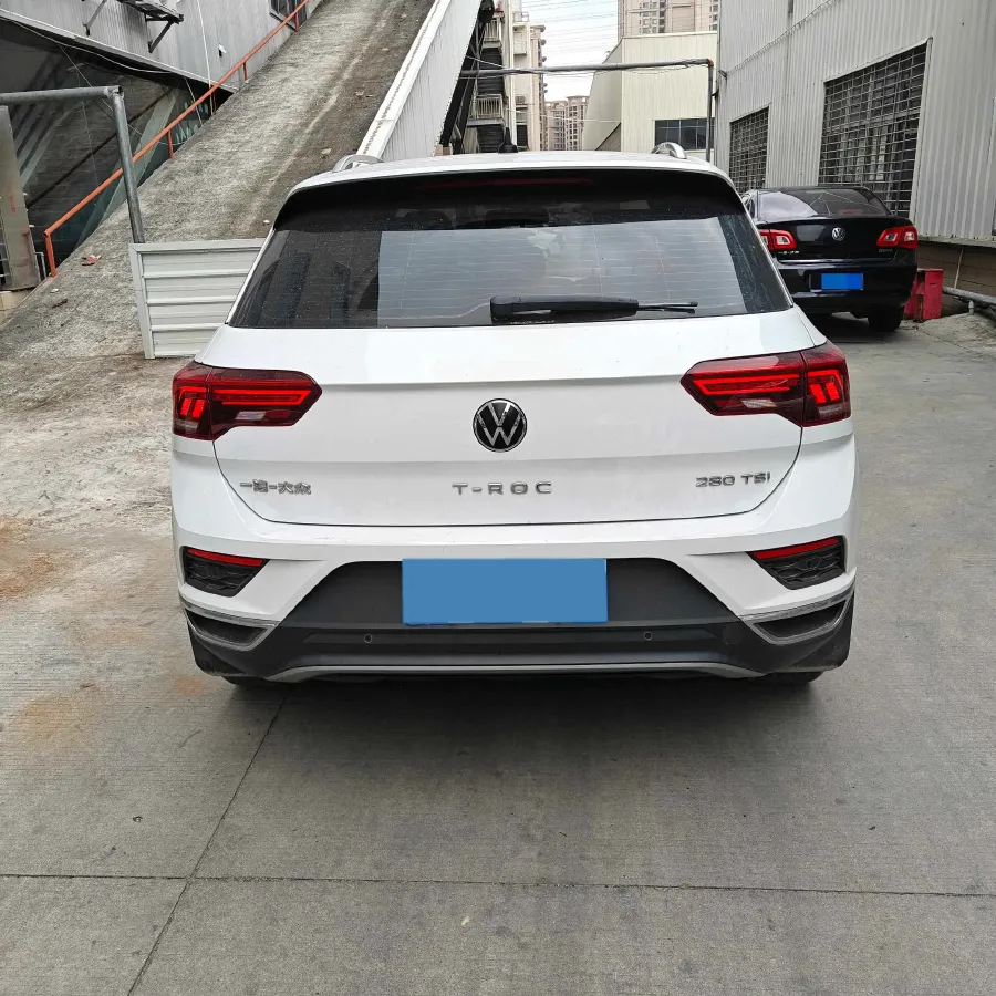 2021 Volkswagen T-Roc 1.4T 150HP L4 7DCT,autocango,china used car exporter,china ev exporter,chinese used car exporter,chinese used ev exporter