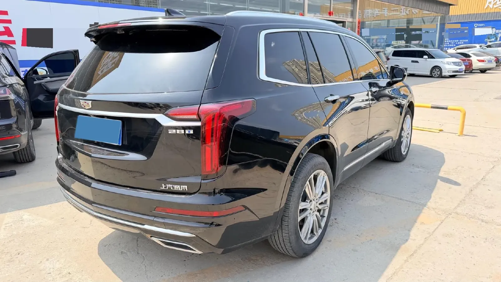 2022 Cadillac XT6 2.0T 237HP L4 9AT,autocango,china used car exporter,china ev exporter,chinese used car exporter,chinese used ev exporter