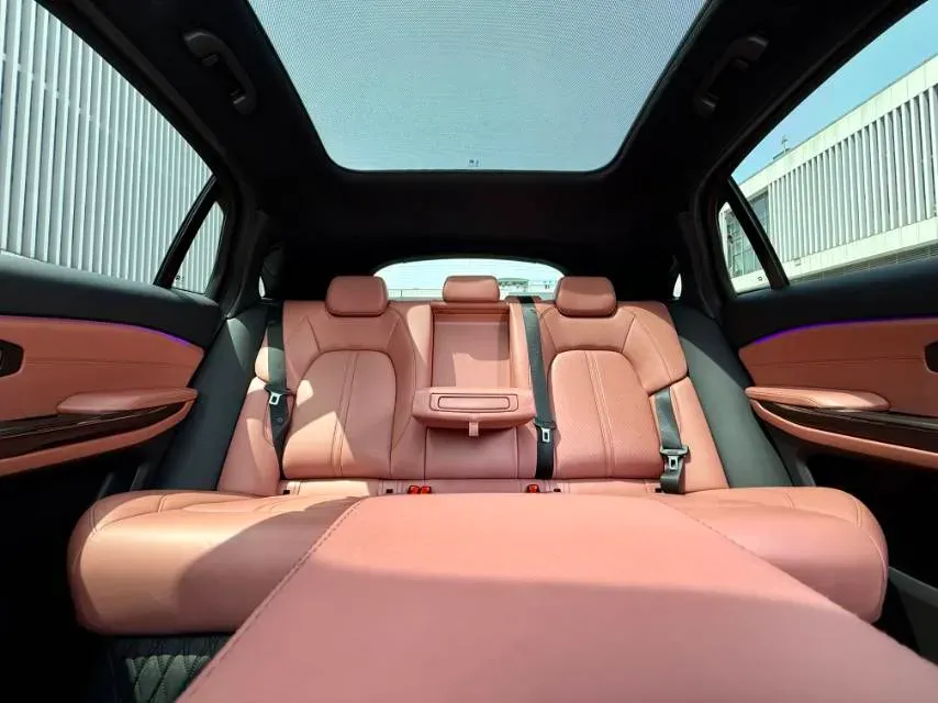 2020 NIO EC6 BEV 70KWH,autocango,china used car exporter,china ev exporter,chinese used car exporter,chinese used ev exporter