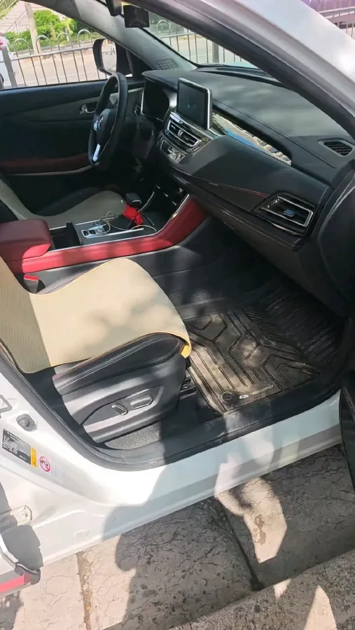 2022 ChangAn CS75 1.5T 180HP L4 7DCT,autocango,china used car exporter,china ev exporter,chinese used car exporter,chinese used ev exporter