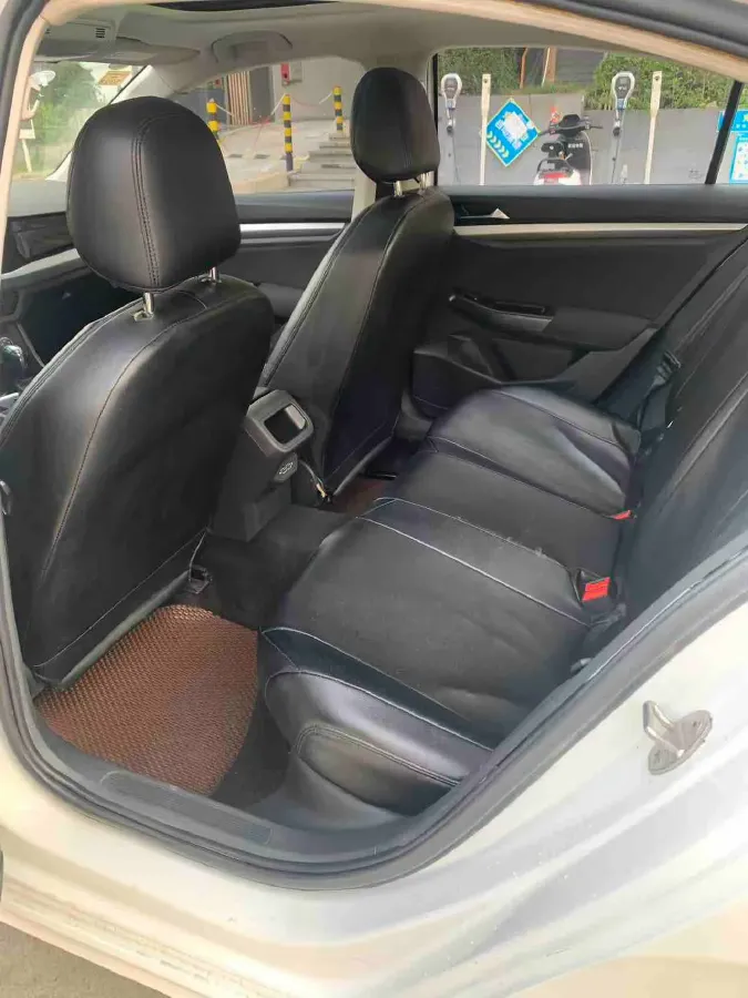 2020 Volkswagen Bora 1.5L 113HP L4 6AT,autocango,china used car exporter,china ev exporter,chinese used car exporter,chinese used ev exporter
