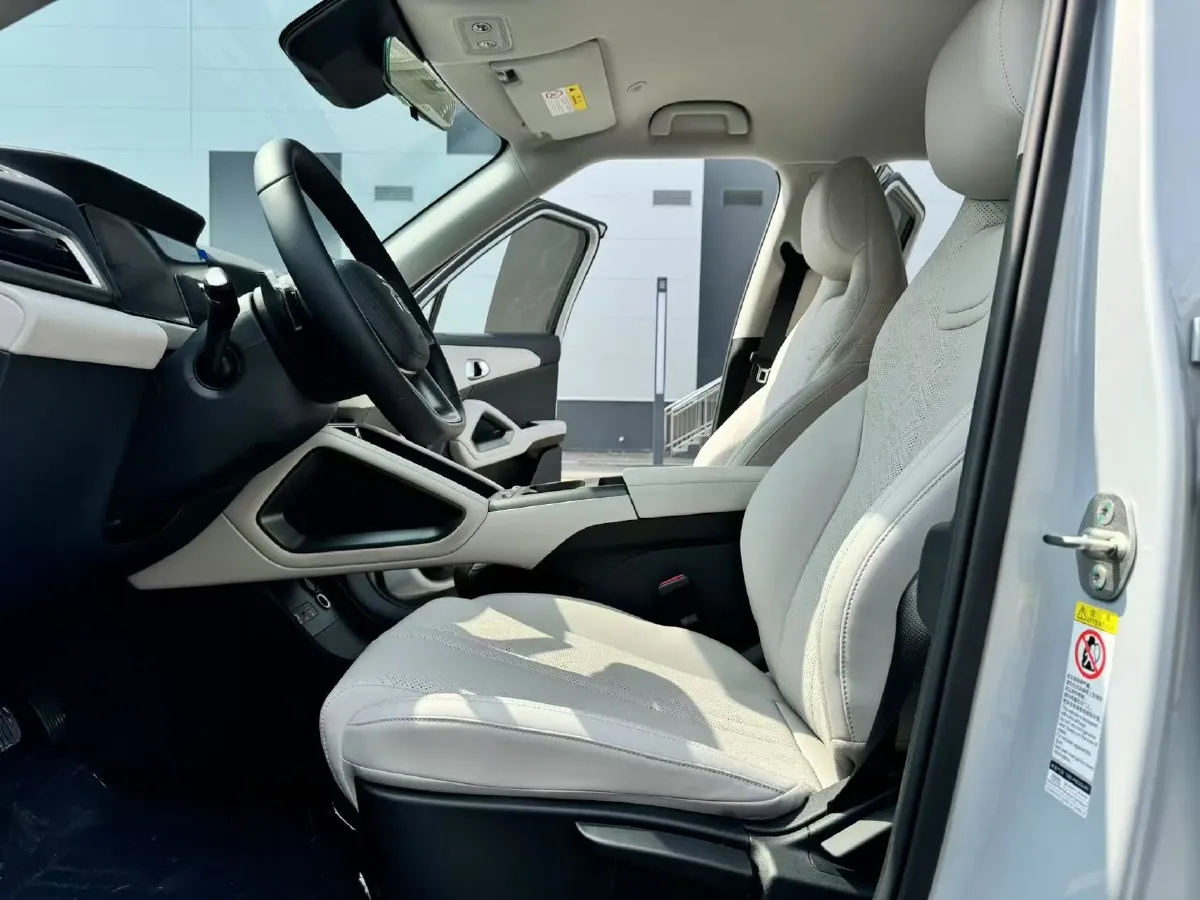 2024 BYD YuanUP BEV 45.12KWH,autocango,china used car exporter,china ev exporter,chinese used car exporter,chinese used ev exporter