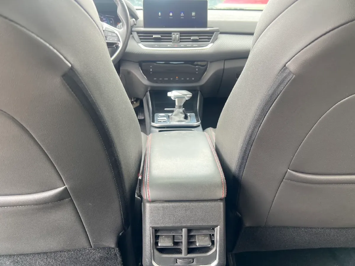 2020 DongFeng Aeolus YiXuan 1.5T 150HP L4 6DCT,autocango,china used car exporter,china ev exporter,chinese used car exporter,chinese used ev exporter