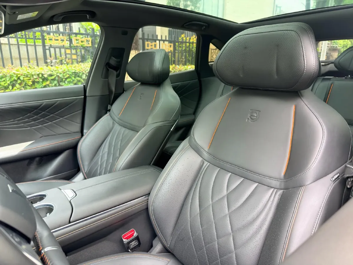 2023 Deepal S07 BEV 66.8KWH,autocango,china used car exporter,china ev exporter,chinese used car exporter,chinese used ev exporter