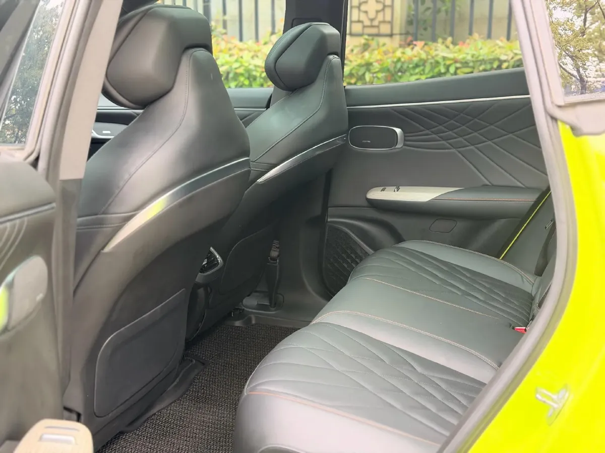 2023 Deepal S07 BEV 66.8KWH,autocango,china used car exporter,china ev exporter,chinese used car exporter,chinese used ev exporter