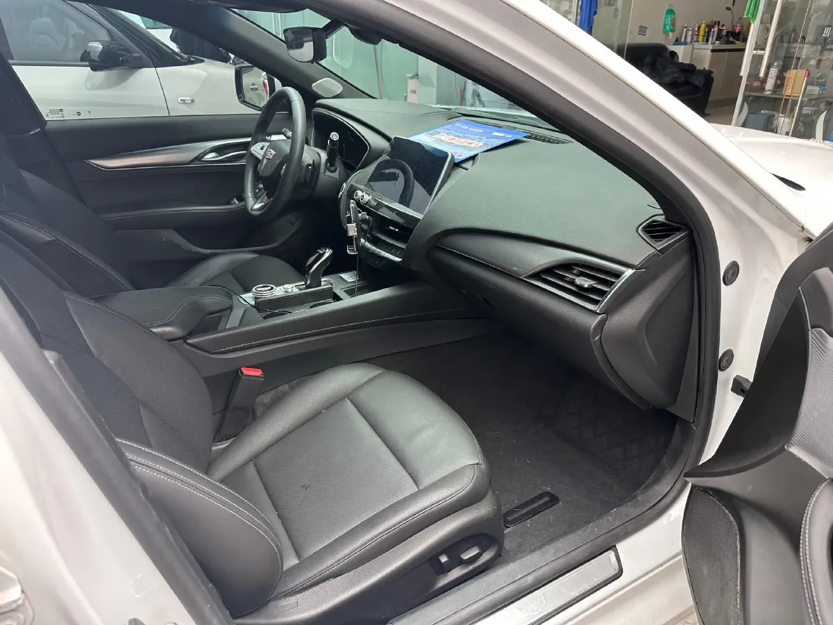 2020 Cadillac CT5 2.0T 237HP L4 10AT,autocango,china used car exporter,china ev exporter,chinese used car exporter,chinese used ev exporter