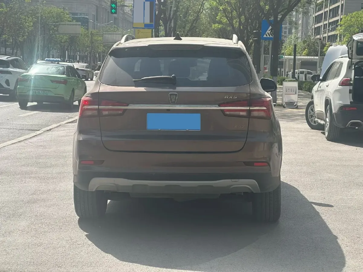 2018 Roewe RX5 1.5T 169HP L4 6MT,autocango,china used car exporter,china ev exporter,chinese used car exporter,chinese used ev exporter