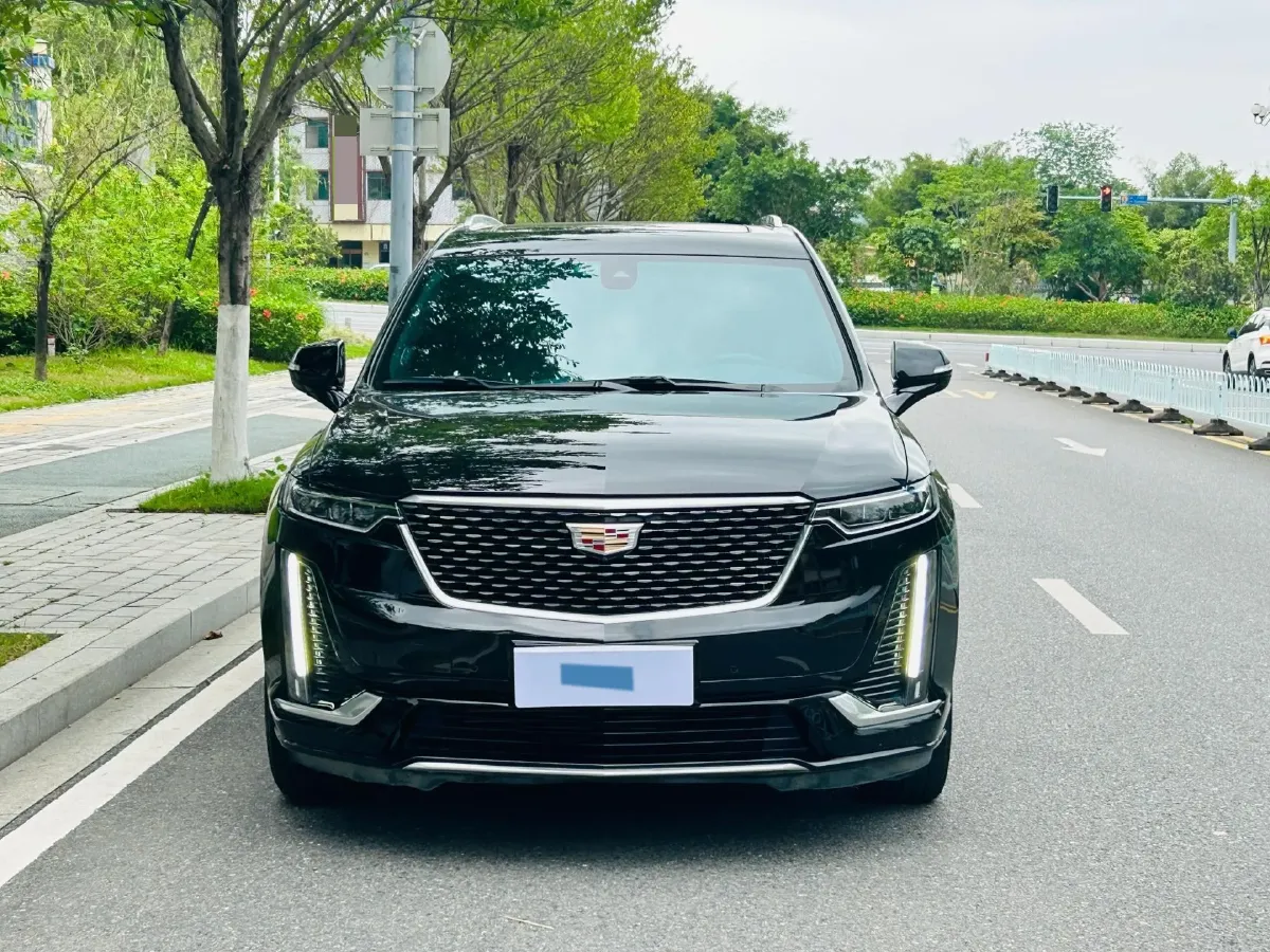 2022 Cadillac XT6 2.0T 237HP L4 9AT,autocango,china used car exporter,china ev exporter,chinese used car exporter,chinese used ev exporter
