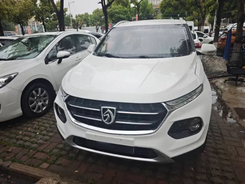 2017 HaiMa S5 Young Edition 1.6L 122HP L4 5MT,autocango,china used car exporter,china ev exporter,chinese used car exporter,chinese used ev exporter