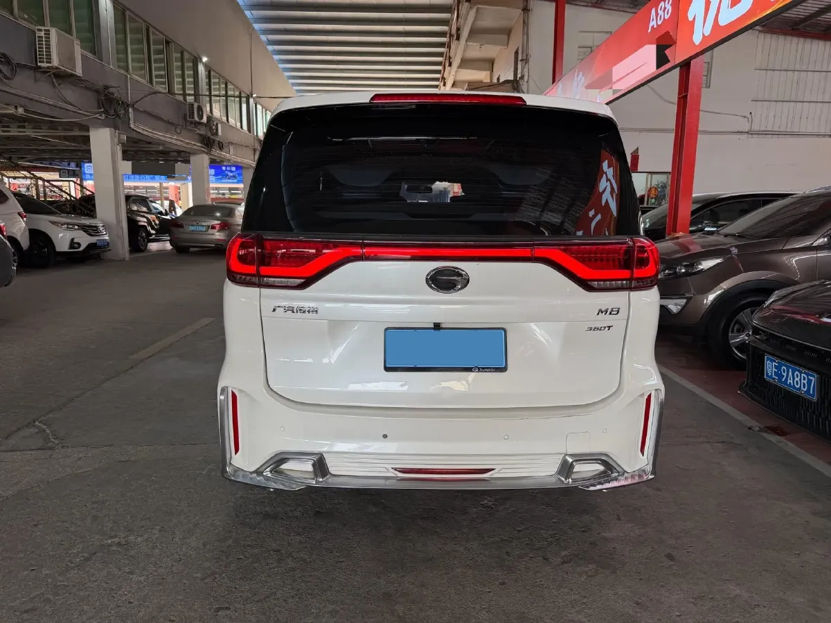 2021 GAC Trumpchi M8 2.0T 252HP L4 8AT,autocango,china used car exporter,china ev exporter,chinese used car exporter,chinese used ev exporter
