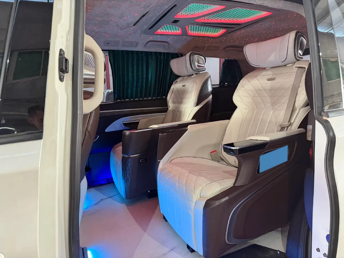 2021 GAC Trumpchi M8 2.0T 252HP L4 8AT,autocango,china used car exporter,china ev exporter,chinese used car exporter,chinese used ev exporter