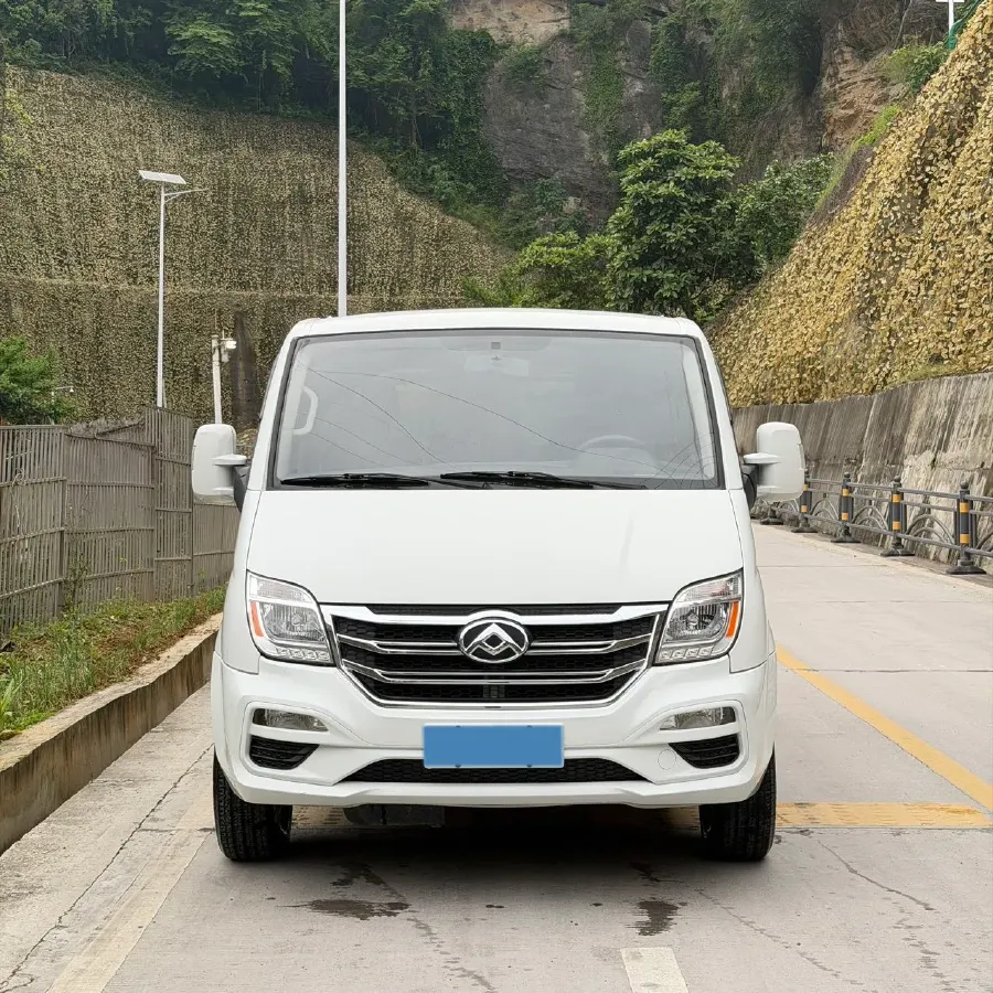 2021 MAXUS XinTu V80 2.0T 139HP L4 6MT,autocango,china used car exporter,china ev exporter,chinese used car exporter,chinese used ev exporter