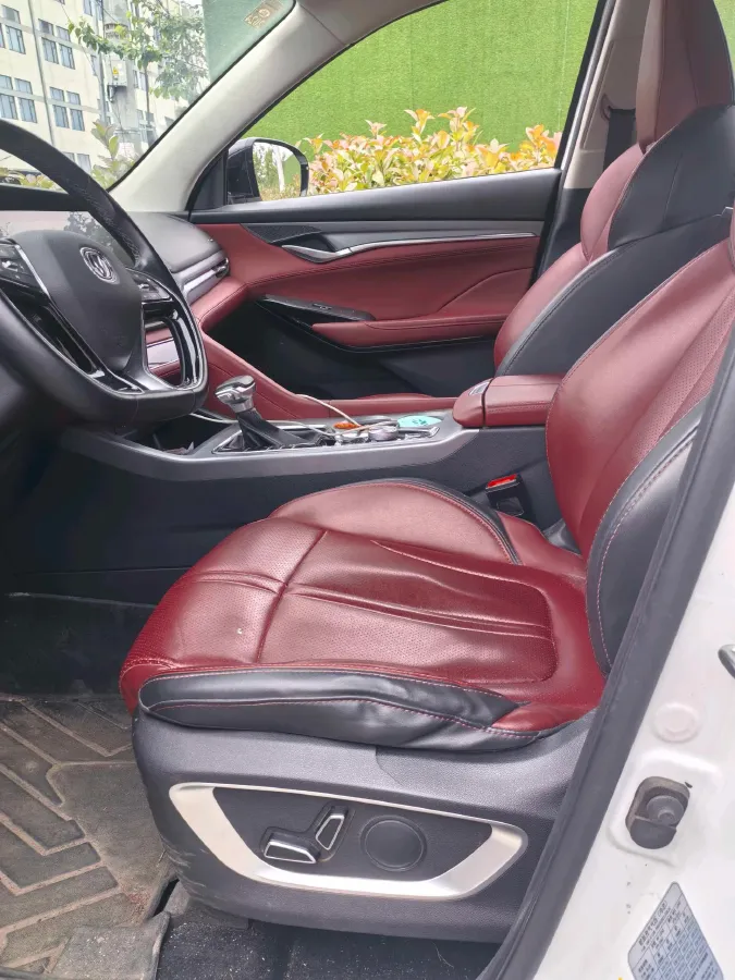 2021 ChangAn CS75 Plus 1.5T 178HP L4 6AT,autocango,china used car exporter,china ev exporter,chinese used car exporter,chinese used ev exporter