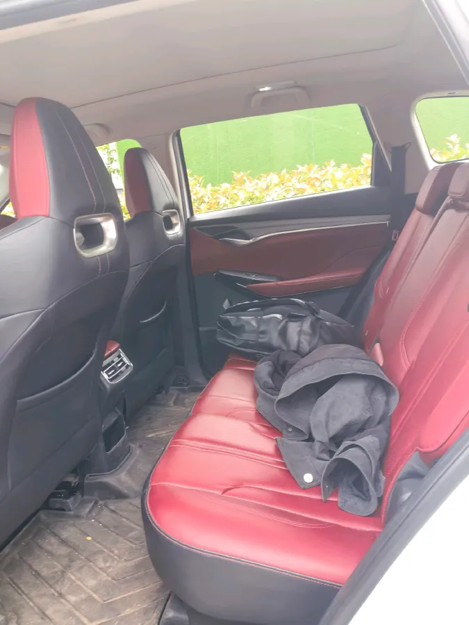 2021 ChangAn CS75 Plus 1.5T 178HP L4 6AT,autocango,china used car exporter,china ev exporter,chinese used car exporter,chinese used ev exporter